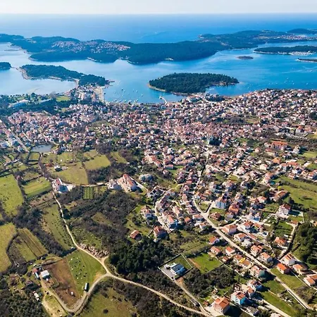 Vila Dejana